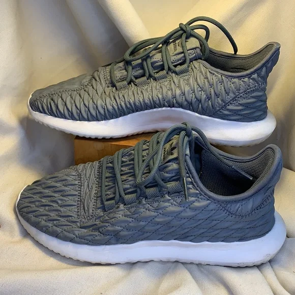 Adidas amazing sneakers art 8868 super rare!